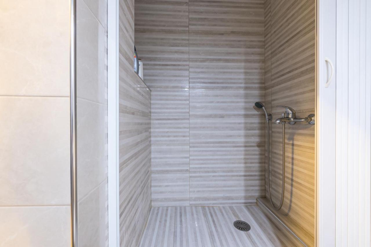 Athens Welcome Suites Apartments Екстериор снимка