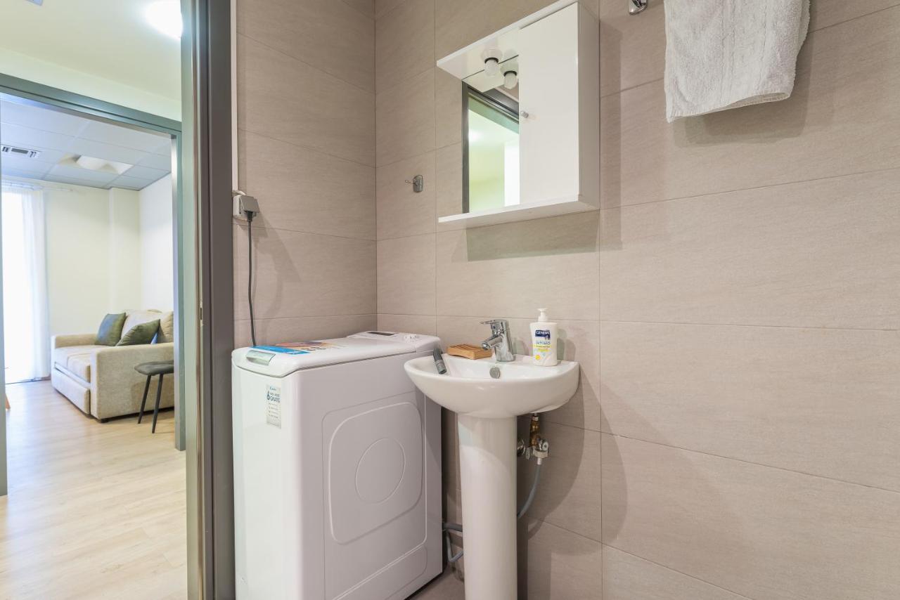 Athens Welcome Suites Apartments Екстериор снимка